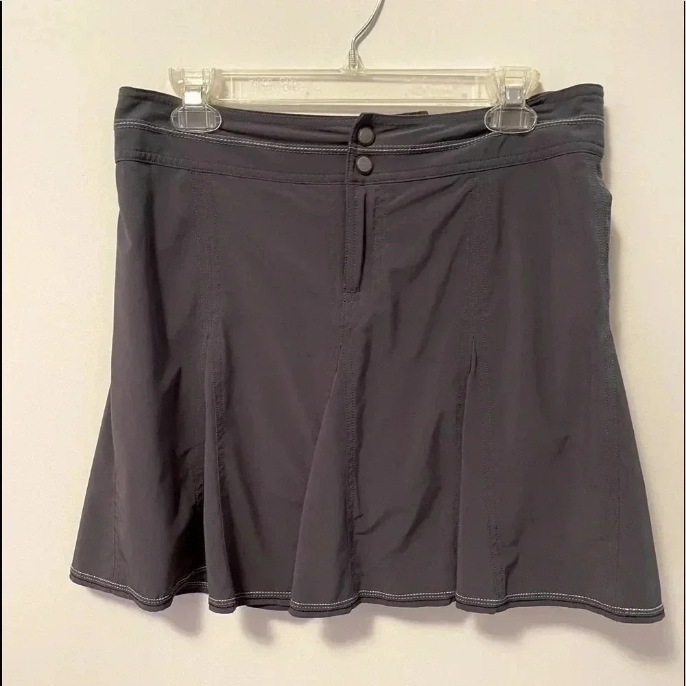 Title 9 Women’s Skort Size 4